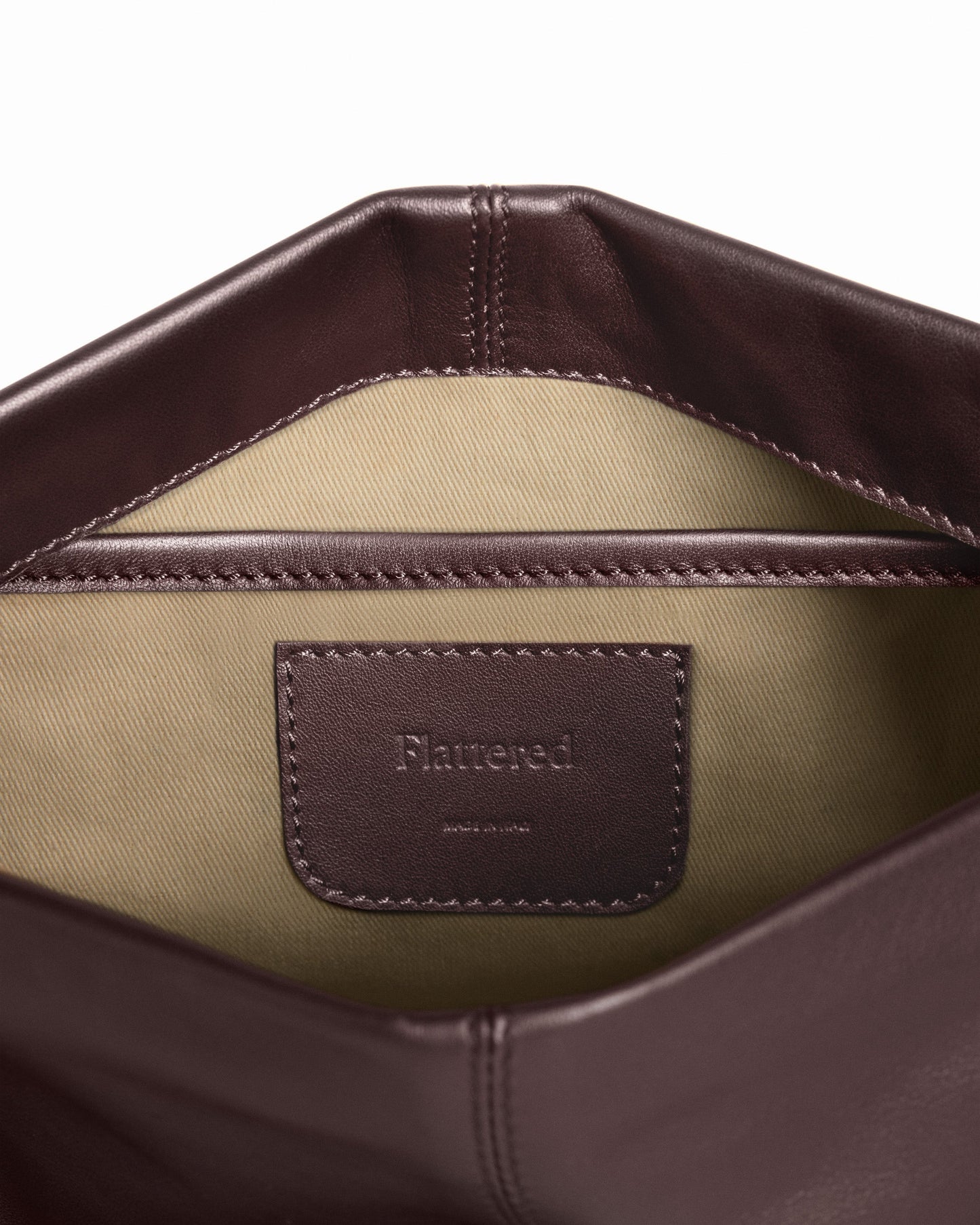 Clay Clutch Leather Burgundy