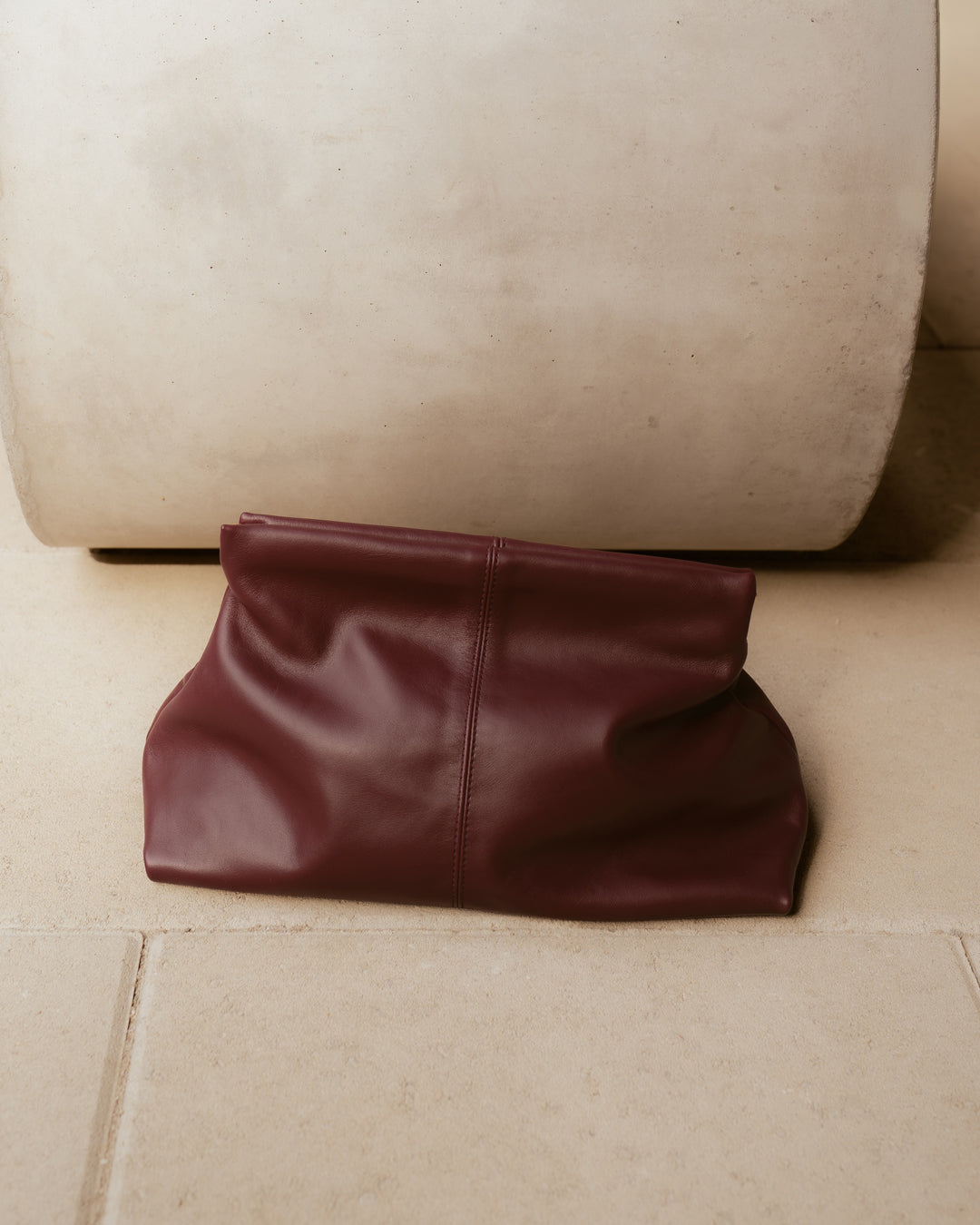 Clay Clutch Leather Burgundy