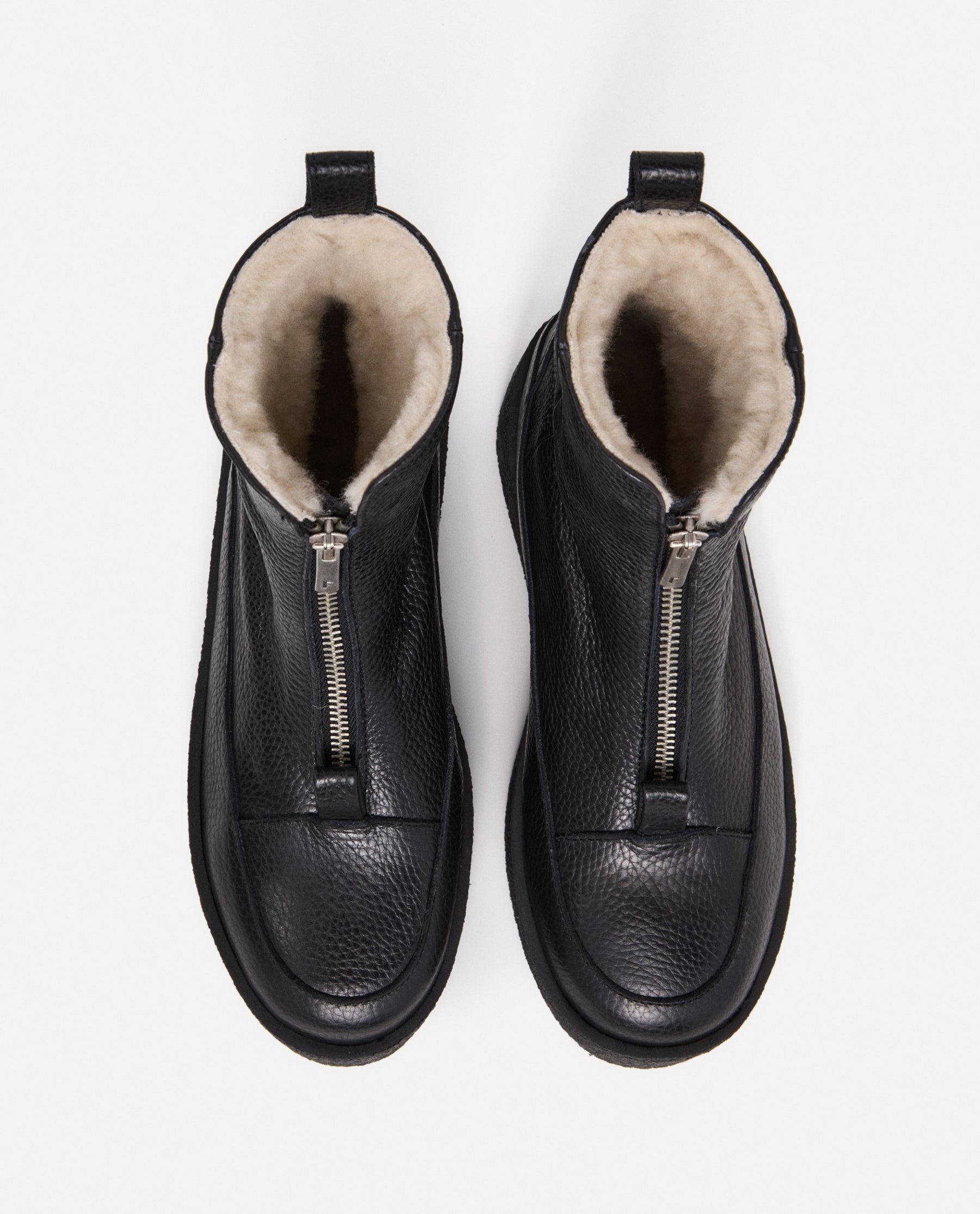 Amelia Grained Leather Black