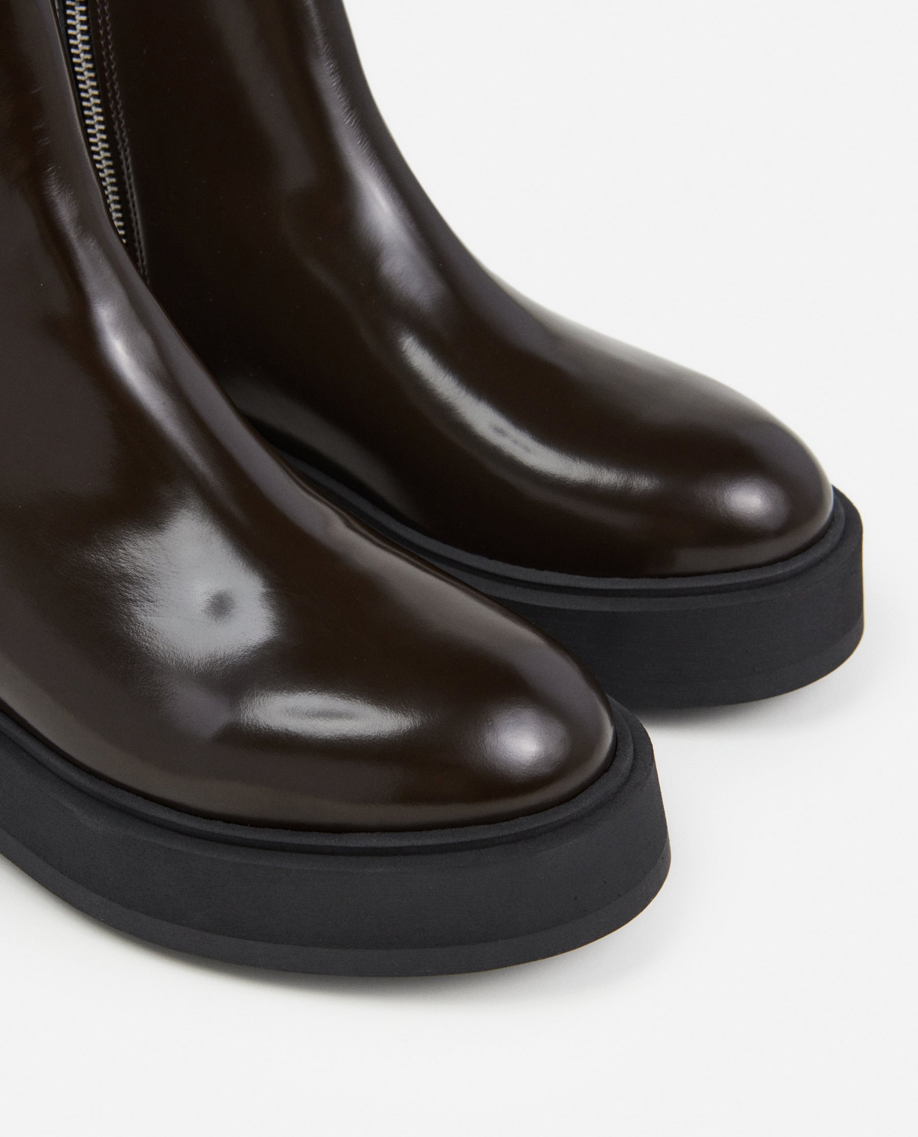 Assia Leather Chocolate