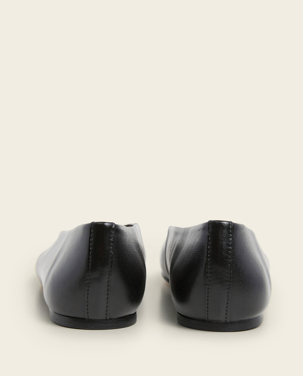 Pandora Leather Black