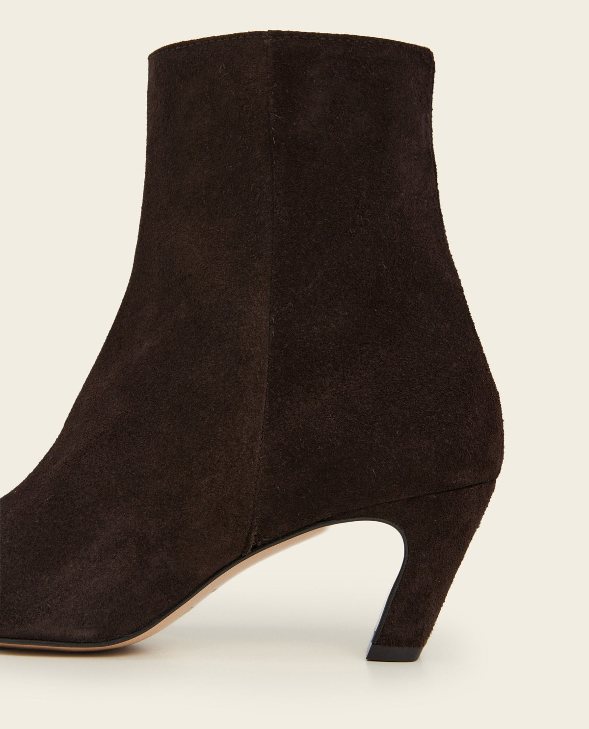 Xena Suede Chocolate
