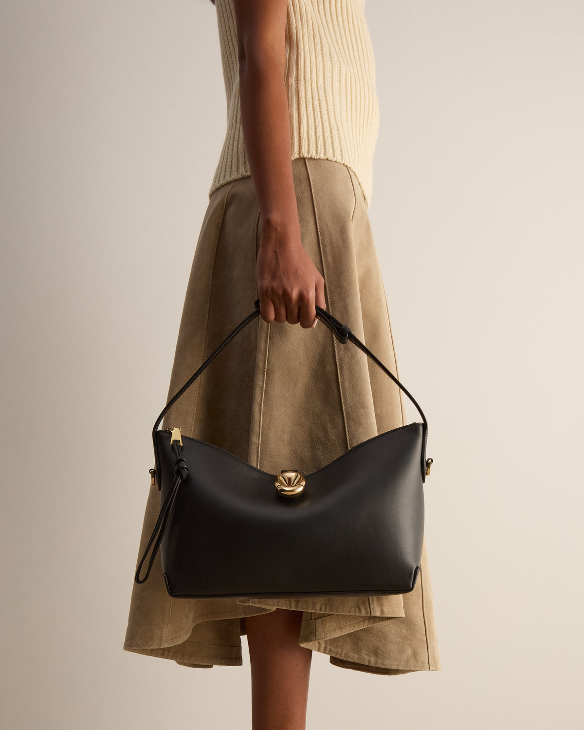 Gaia Handbag Leather Black